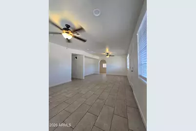 6701 N 53rd Avenue, Glendale, AZ 85301 - Photo 3