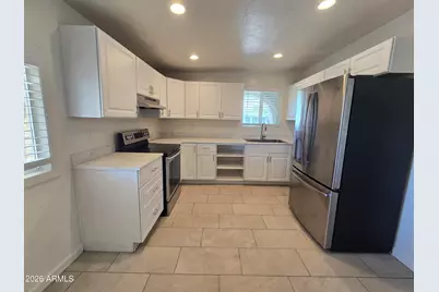 6701 N 53rd Avenue, Glendale, AZ 85301 - Photo 9