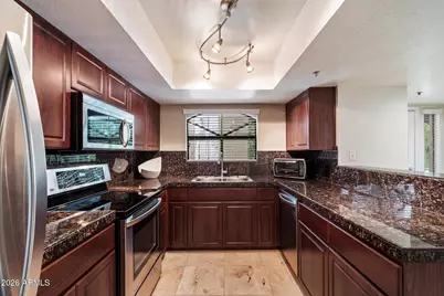 5104 N 32nd Street #208, Phoenix, AZ 85018 - Photo 5