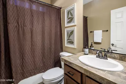 2614 E Carob Drive, Gilbert, AZ 85298 - Photo 17