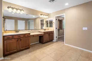 2614 E Carob Dr, Gilbert, AZ 85298 - Photo 23