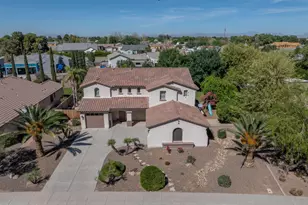 2614 E Carob Dr, Gilbert, AZ 85298 - Photo 1