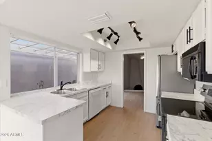 4016 W Griswold Rd, Phoenix, AZ 85051 - Photo 7