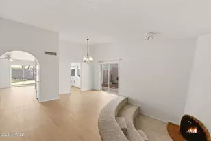 4016 W Griswold Rd, Phoenix, AZ 85051 - Photo 3