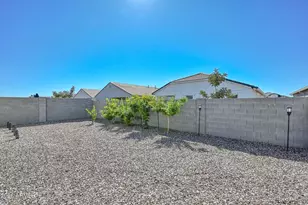 18637 W Bronco Trl, Surprise, AZ 85387 - Photo 29