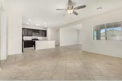 11128 W Bloch Road, Tolleson, AZ 85353 - Photo 9