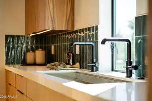 4039 E Rancho Dr, Phoenix, AZ 85018 - Photo 17