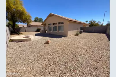 3938 W Hackamore Drive, Phoenix, AZ 85083 - Photo 5