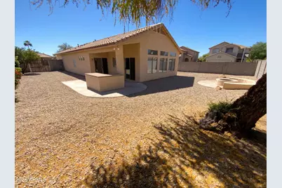 3938 W Hackamore Drive, Phoenix, AZ 85083 - Photo 11