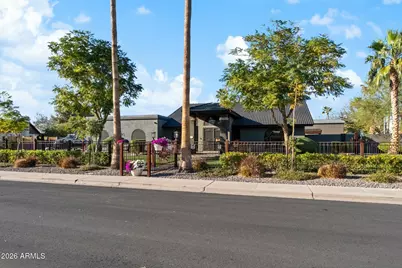 2352 E Florian Circle, Mesa, AZ 85204 - Photo 43