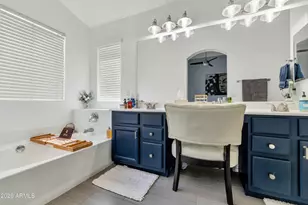 22417 N 19th Way, Phoenix, AZ 85024 - Photo 13