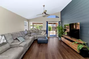 22417 N 19th Way, Phoenix, AZ 85024 - Photo 9