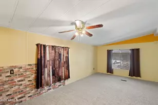 16810 N 2nd Dr, Phoenix, AZ 85023 - Photo 5