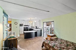 16810 N 2nd Dr, Phoenix, AZ 85023 - Photo 13