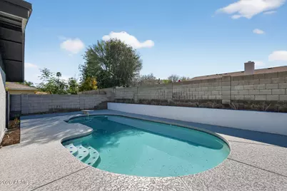 9 E Surrey Avenue, Phoenix, AZ 85022 - Photo 27