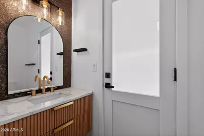 9 E Surrey Avenue, Phoenix, AZ 85022 - Photo 23