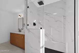 9 E Surrey Ave, Phoenix, AZ 85022 - Photo 19