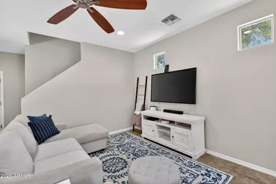 17464 N 92nd Glen, Peoria, AZ 85382 - Photo 9