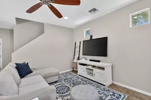 17464 N 92nd Glen, Peoria, AZ 85382 - Photo 9