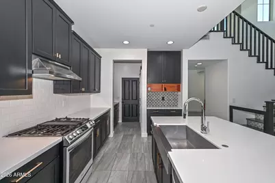 12110 W Dale Lane, Peoria, AZ 85383 - Photo 11