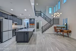 12110 W Dale Ln, Peoria, AZ 85383 - Photo 9