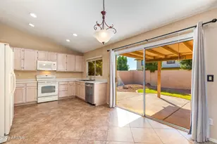 6715 W Cherry Hills Dr, Peoria, AZ 85345 - Photo 17