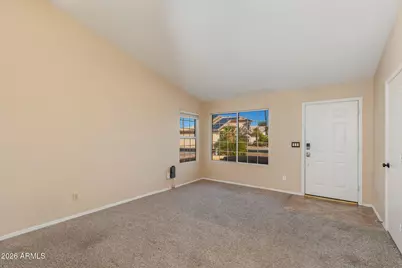 6715 W Cherry Hills Drive, Peoria, AZ 85345 - Photo 5