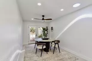 8746 E Via De Viva St, Scottsdale, AZ 85258 - Photo 9