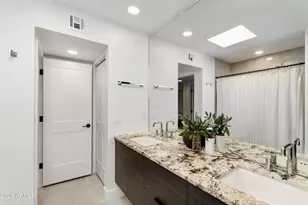 8746 E Via De Viva St, Scottsdale, AZ 85258 - Photo 17