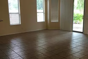 2533 W Apollo Rd, Phoenix, AZ 85041 - Photo 7