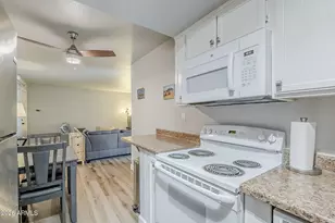 17 E Ruth Ave, Phoenix, AZ 85020 - Photo 11