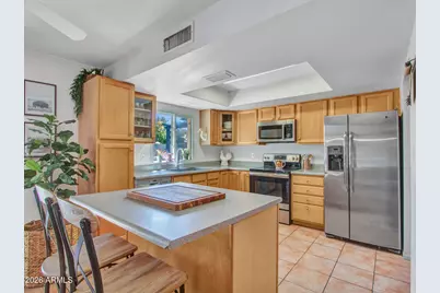 2546 W Jacinto Circle, Mesa, AZ 85202 - Photo 9