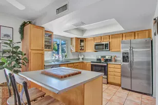 2546 W Jacinto Circle, Mesa, AZ 85202 - Photo 9