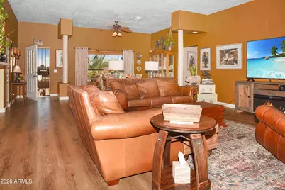 914 E Carlise Road, Phoenix, AZ 85086 - Photo 11