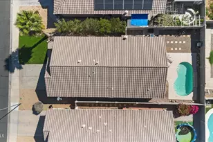 8775 W Laurel Ln, Peoria, AZ 85345 - Photo 41