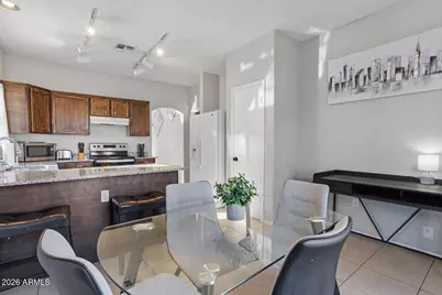 8775 W Laurel Lane, Peoria, AZ 85345 - Photo 7