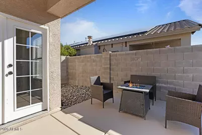 8775 W Laurel Lane, Peoria, AZ 85345 - Photo 33