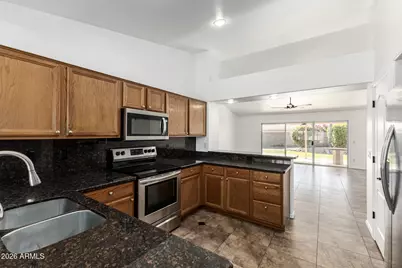 7539 E Farmdale Avenue, Mesa, AZ 85208 - Photo 5