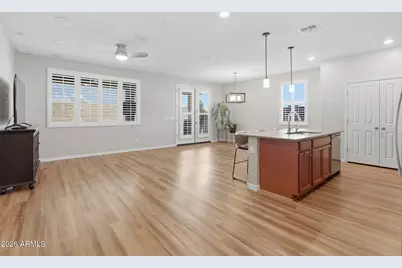 16640 W Jenan Drive, Surprise, AZ 85388 - Photo 13