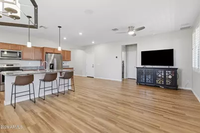 16640 W Jenan Drive, Surprise, AZ 85388 - Photo 15