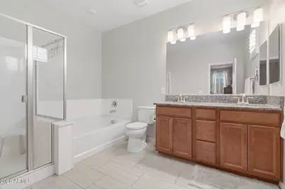 16640 W Jenan Drive, Surprise, AZ 85388 - Photo 19