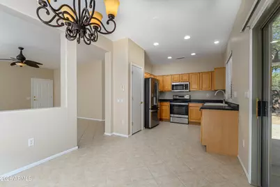 18599 N Red Mountain Way, Surprise, AZ 85374 - Photo 9