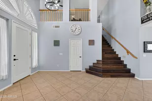 629 E Orchid Ln, Gilbert, AZ 85296 - Photo 9