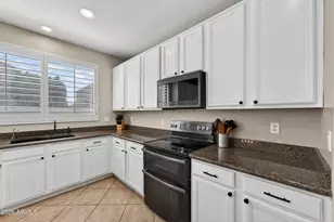 629 E Orchid Ln, Gilbert, AZ 85296 - Photo 19