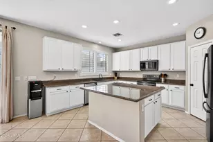 629 E Orchid Ln, Gilbert, AZ 85296 - Photo 15