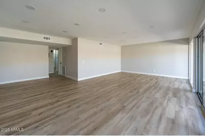 6767 N 7th Street #Unit 123, Phoenix, AZ 85014 - Photo 15