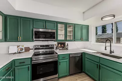 9947 E Fortuna Avenue, Gold Canyon, AZ 85118 - Photo 13