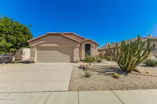 4432 E Melinda Ln, Phoenix, AZ 85050 - Photo 1