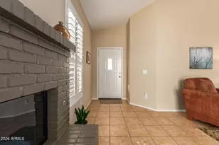 4432 E Melinda Ln, Phoenix, AZ 85050 - Photo 11