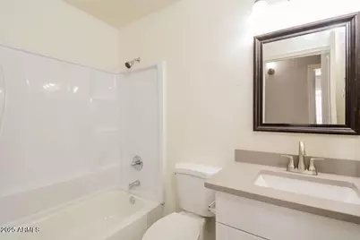 15948 W Lundberg Street, Surprise, AZ 85374 - Photo 11